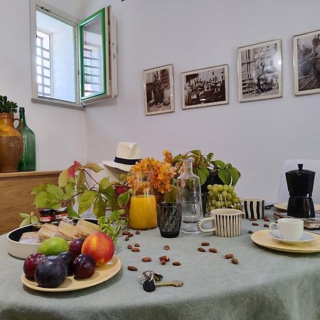 Casa Don Michele Leilighet Letojanni Eksteriør bilde
